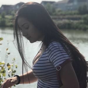 Meet your Posher, Brenda